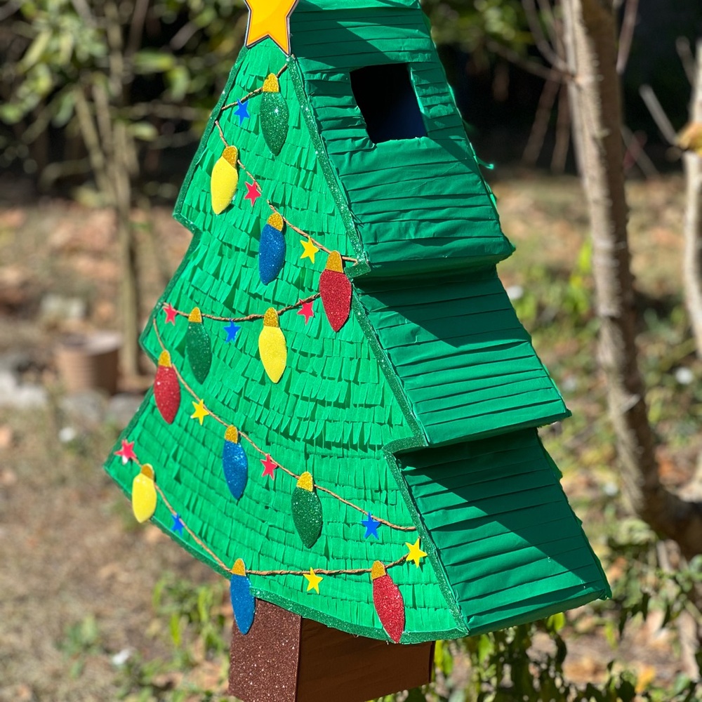Festive Green Christmas Tree Pinata with Colorful Lights - Picture 3 of 7
